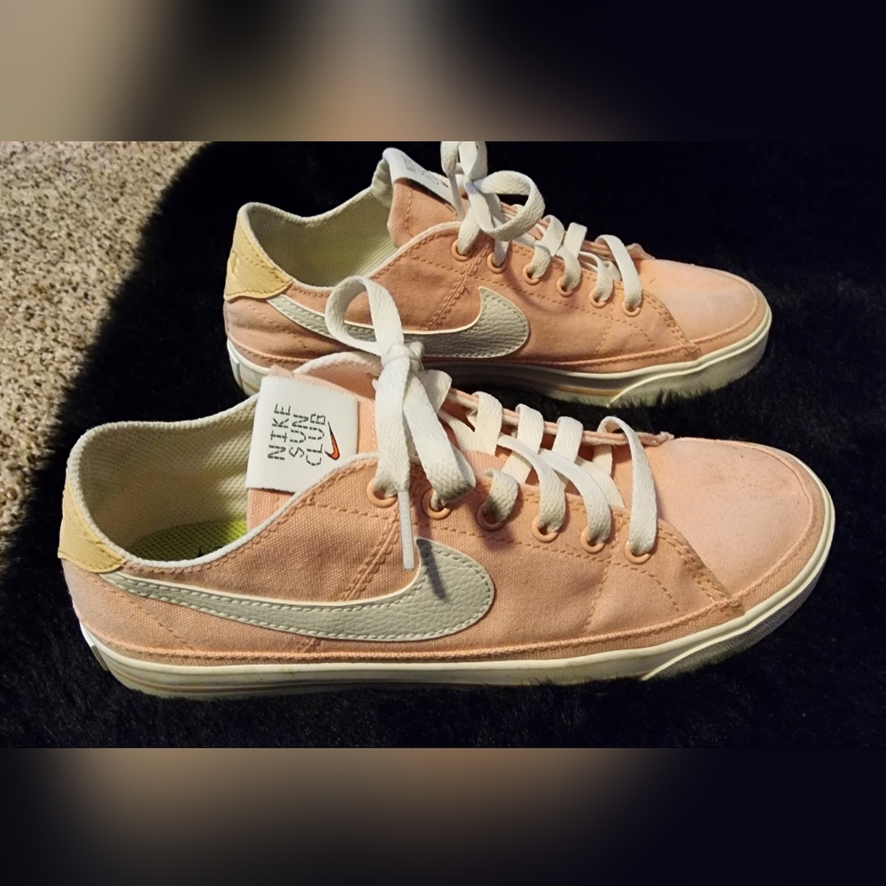 Pink Nike Shoes